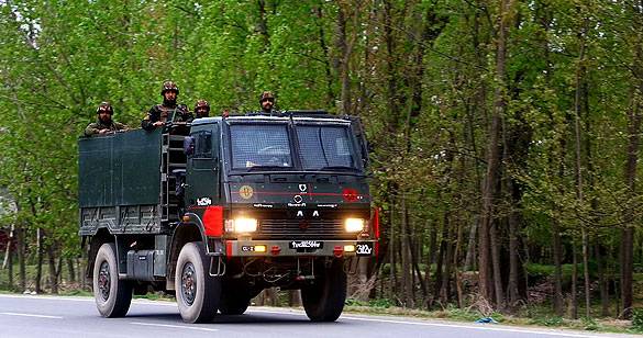 जम्मू-कश्मीर के राजौरी में सेना के कैंप पर हमले की कोशिश, 2 आतंकी मारे गए