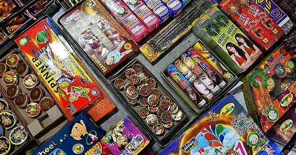 दिल्‍ली में पटाखों के उत्पादन, बिक्री, भंडारण व इस्तेमाल पर पूर्ण प्रतिबंध