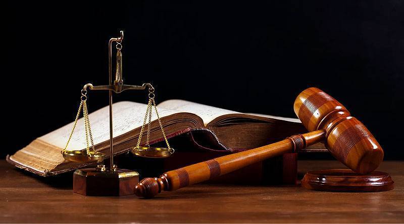 हिजाब मामले की सुनवाई के तीसरे दिन सुप्रीम कोर्ट ने कहा, हिजाब की तुलना सिखों के लिए जरूरी चीजों से नहीं की जा सकती