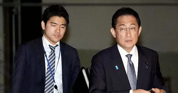 पीएम आवास में प्राइवेट पार्टी करने पर जापानी पीएम ने बेटे को पद से हटाया