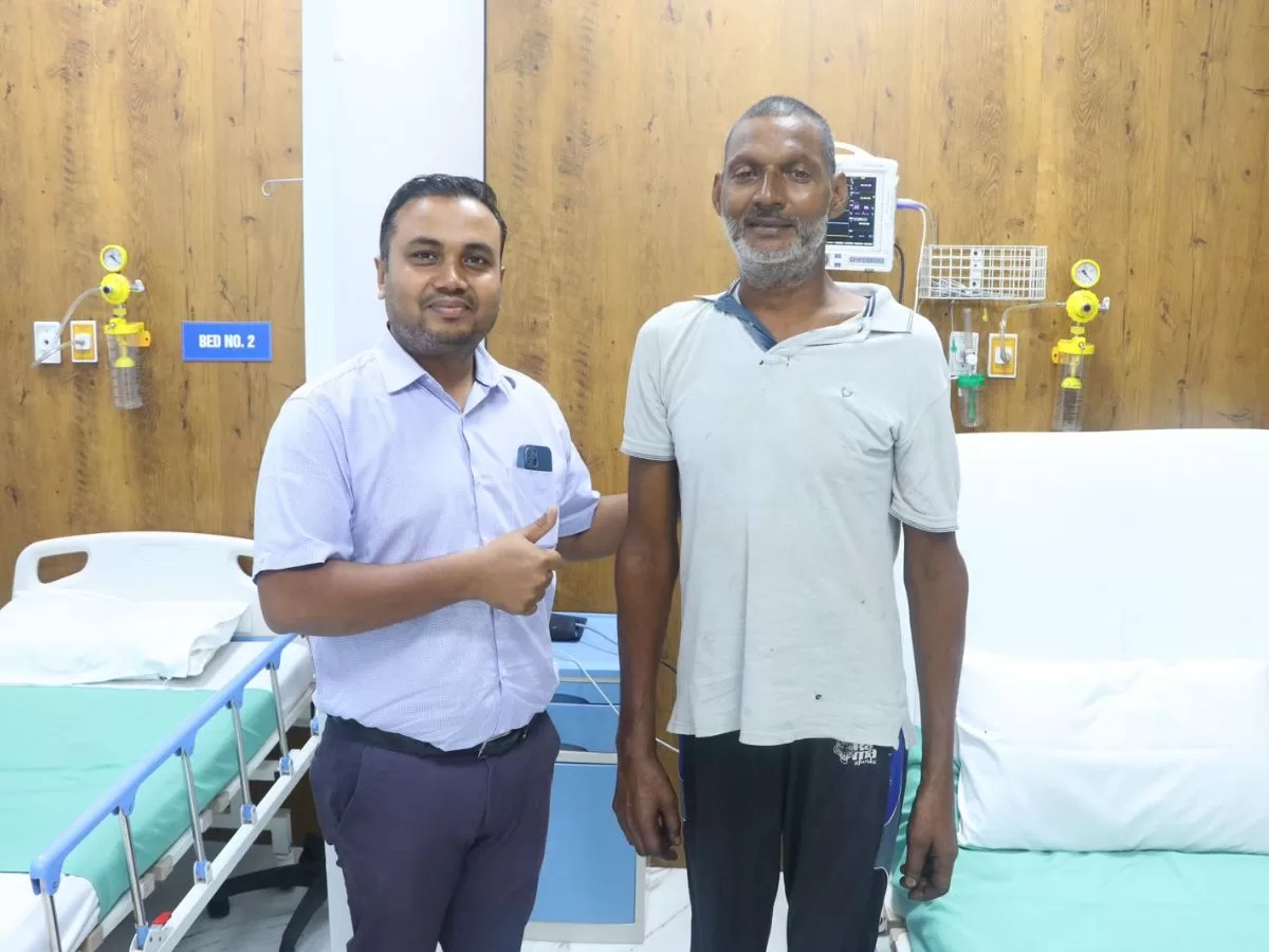 Remarkable Recovery: Healing Hospital Chandigarh Successfully Treats Patient with Complex Spine Fracture After a Devastating Fall