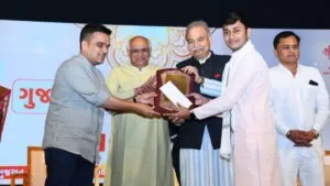 Hon’ble Chief Minister Shri Bhupendra Patel Recognizes Sanskrutik Yoddhas (Cultural Warriors) of Gujarat