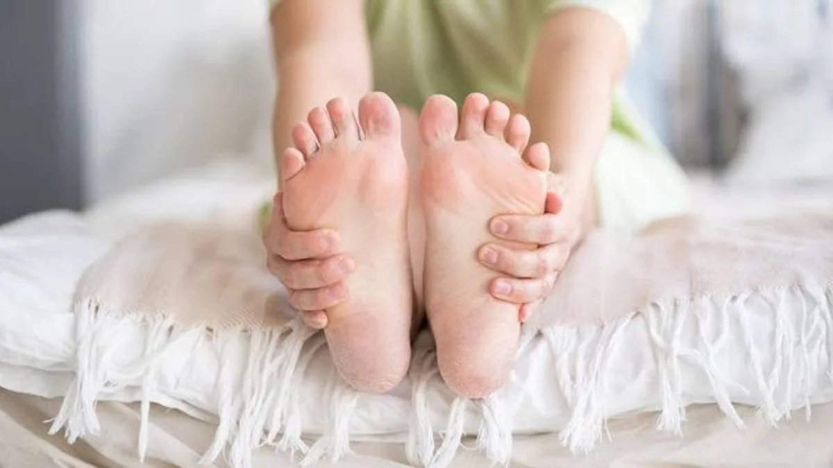 How To Get Rid Of Severely Dry Cracked Heels Overnight - Love & Sweet Tea