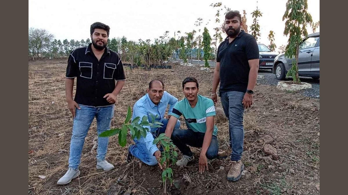 Sapphire Buildsquare pledges to plant trees for each project on Environment Day