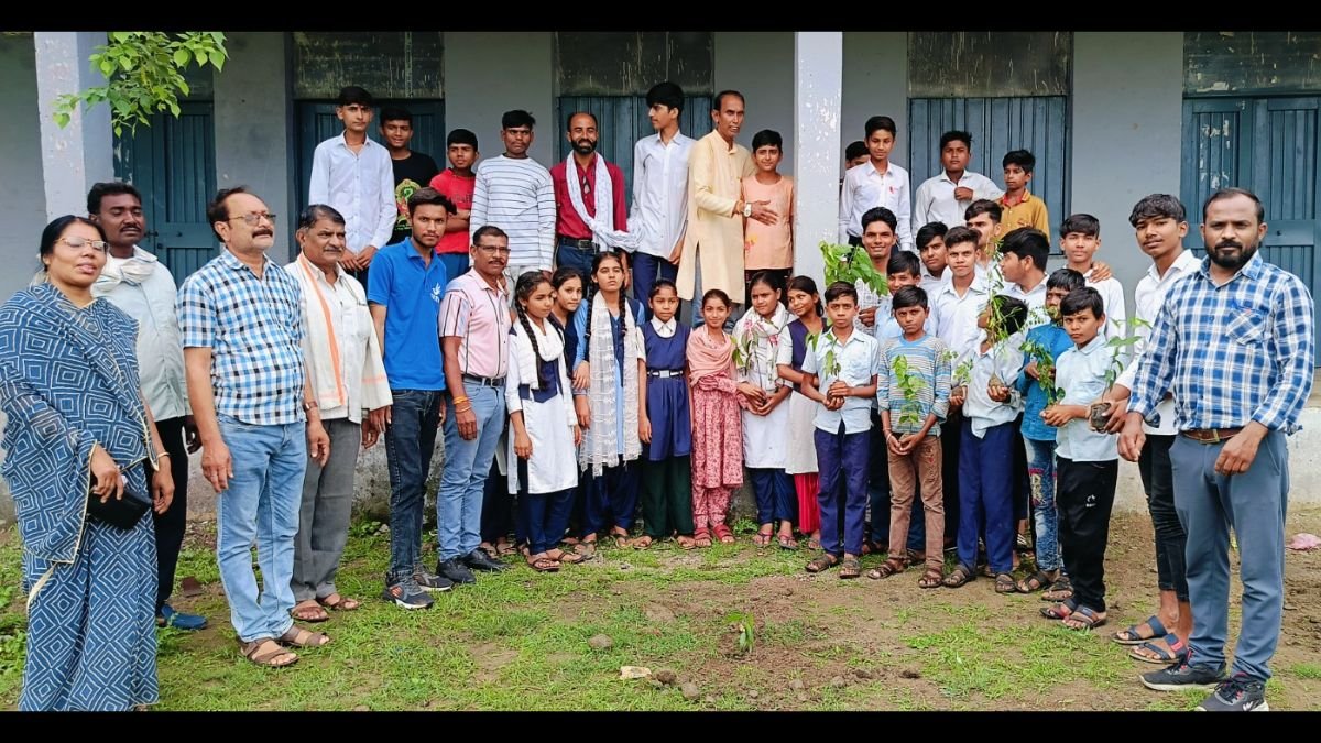 BRRO Education Association Leads Tree-Planting Initiative in Chakaldi with School Children and Teachers