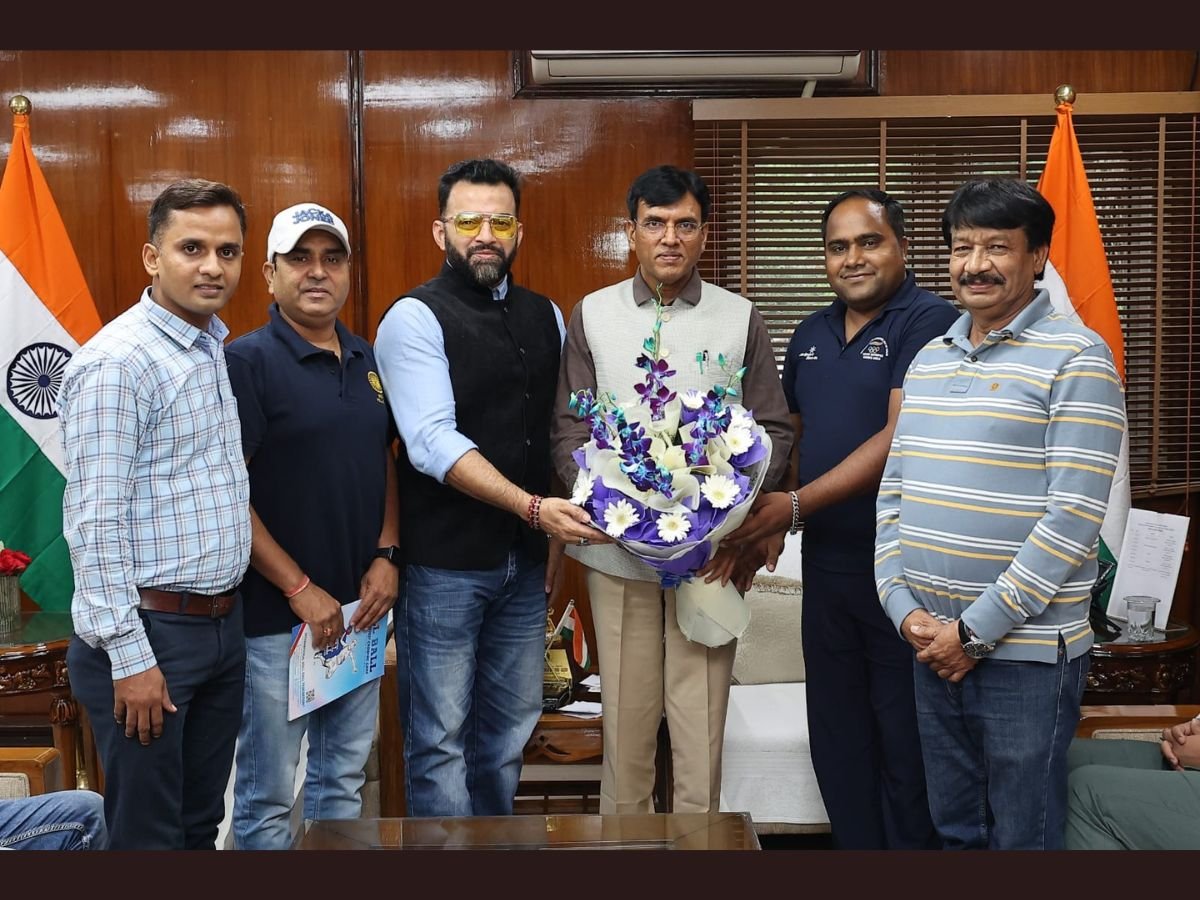 Roll Ball Federation Delegates under the leadership of RBFI President Shri Tapan Acharya,Meet the Sports Minister of India