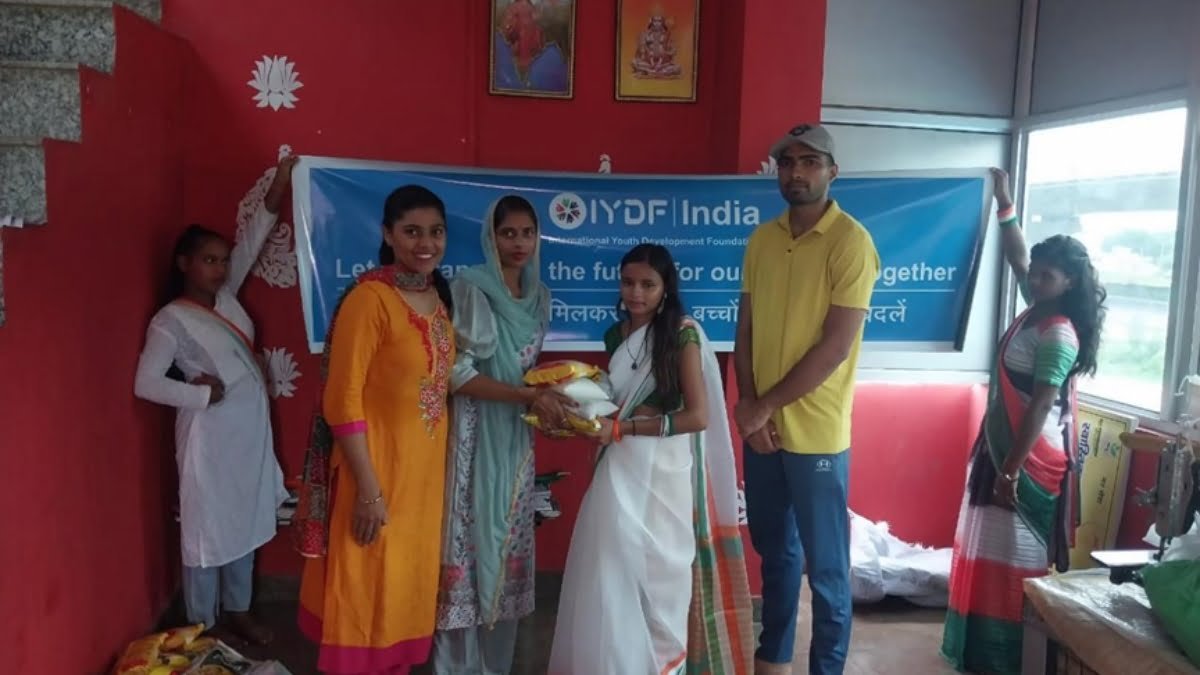 IYDF and Yoga Shakti Kendra Unite to Bring Independence Day Joy and Care to Gurgaon Orphanage Children