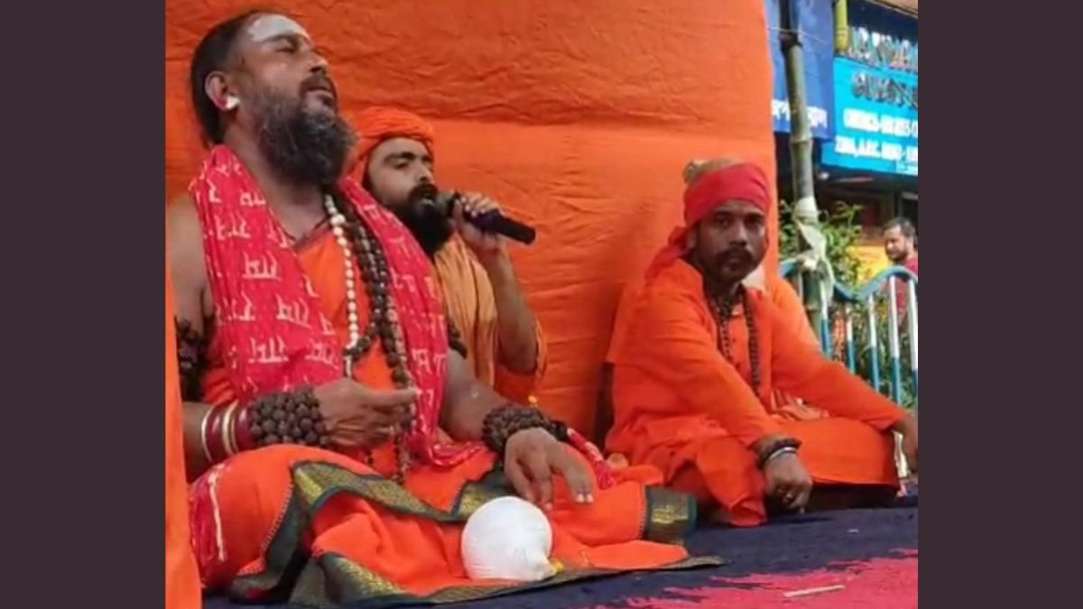 Sadhu Samaj Begins Indefinite Fast in Support of RG Kar Victims, Demands Justice and Women’s Safety