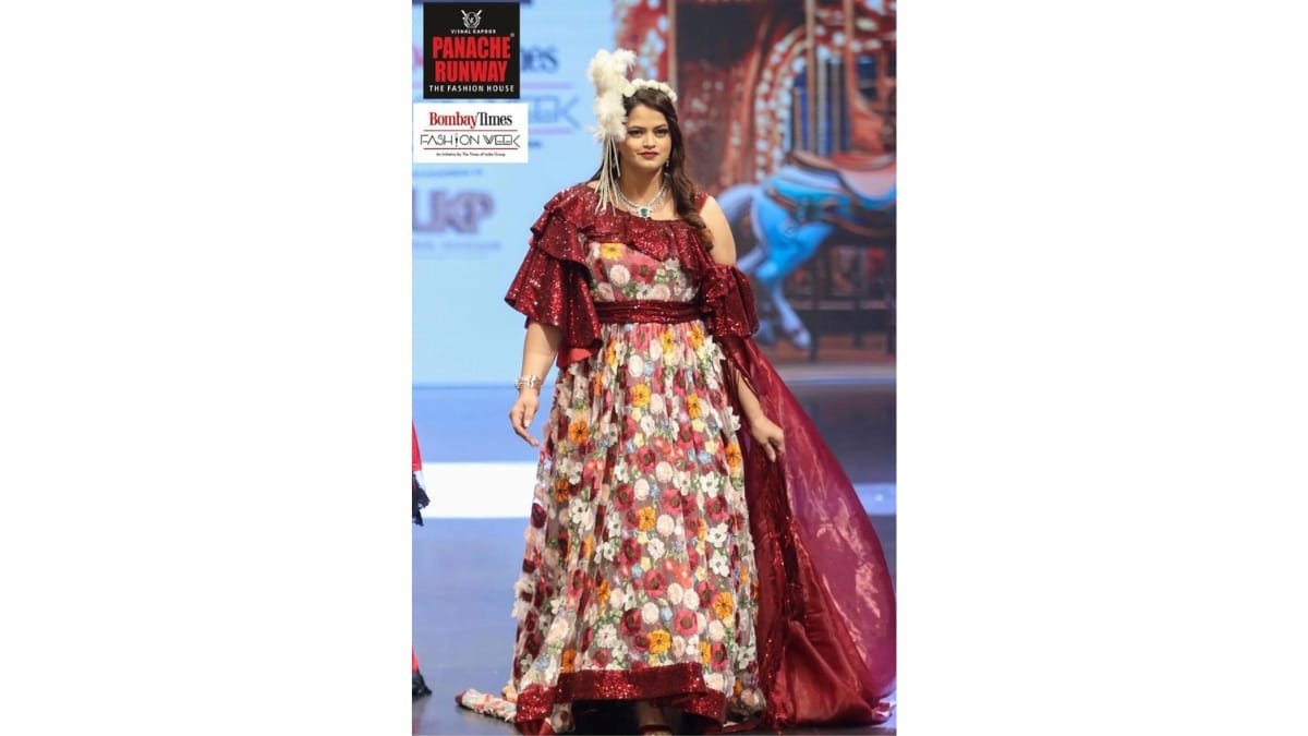 Meenakshi Pange Shines as Show Opener at Bombay Times Fashion Week