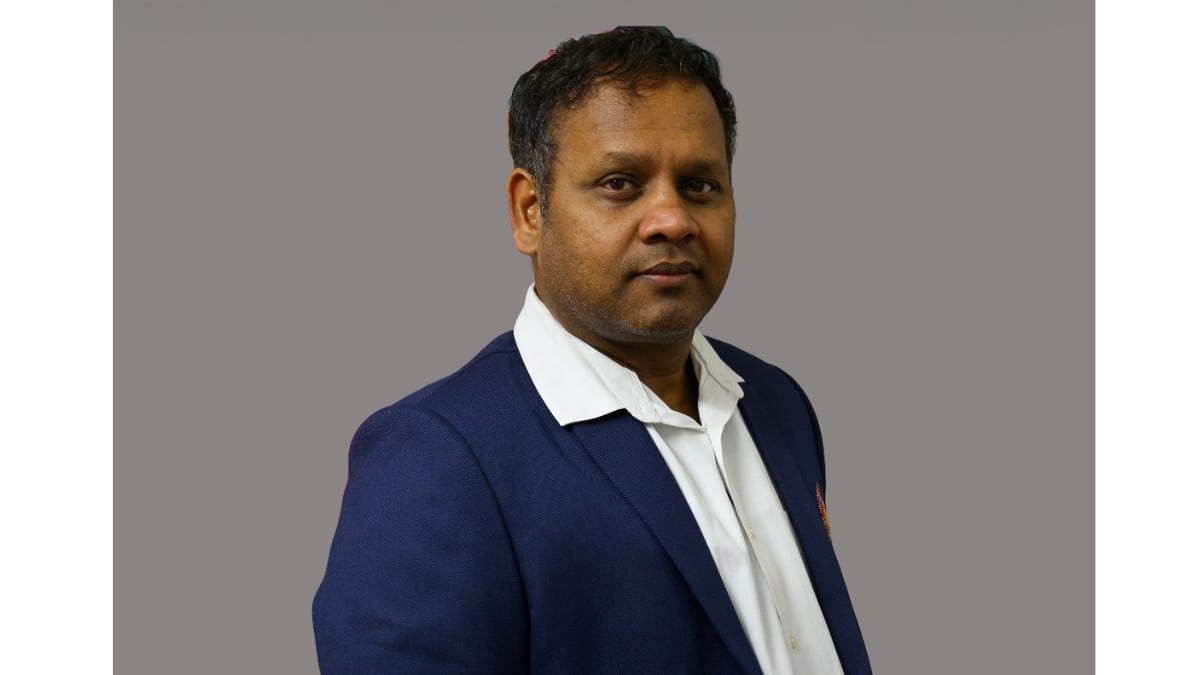 Hyderabad Author Launches Groundbreaking Book That Redefines Leadership Through Storytelling