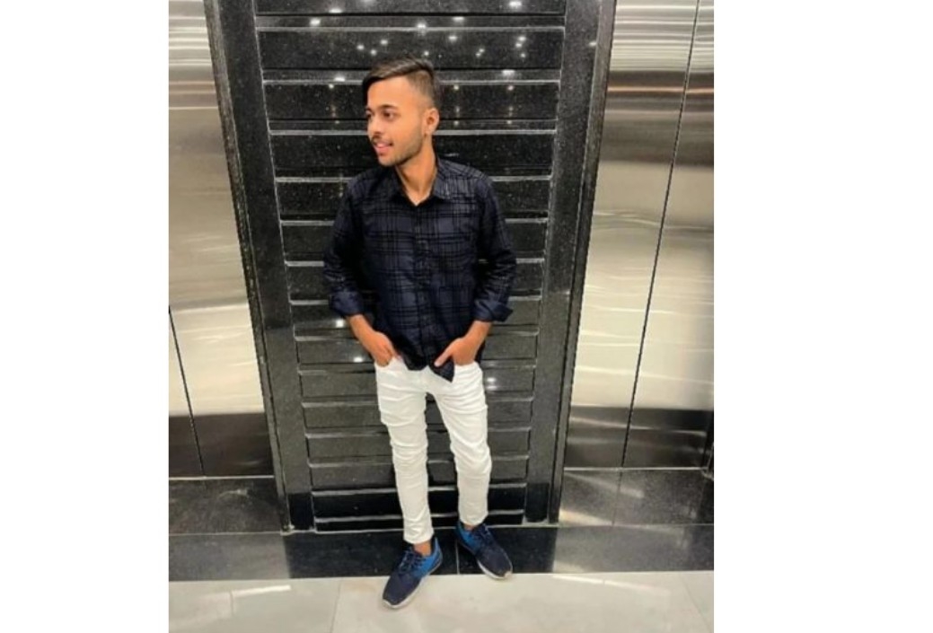 Meet Deepak Bhatia: The 21-Year-Old Maverick Reshaping India’s Digital Landscape