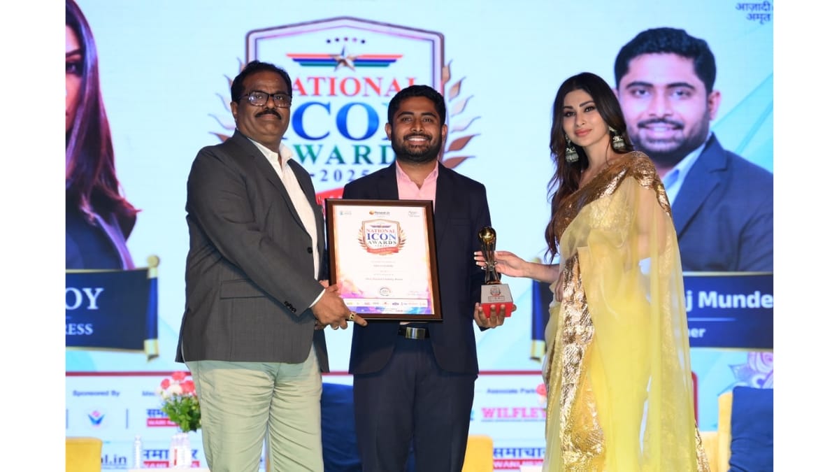 Weaving Trust and Tradition: Mr. Raviraj Munde National Icon Award Winner 2025 | Most Trusted Clothing Brand Owner, SONA CLOTH | Chh. Sambhajinagar