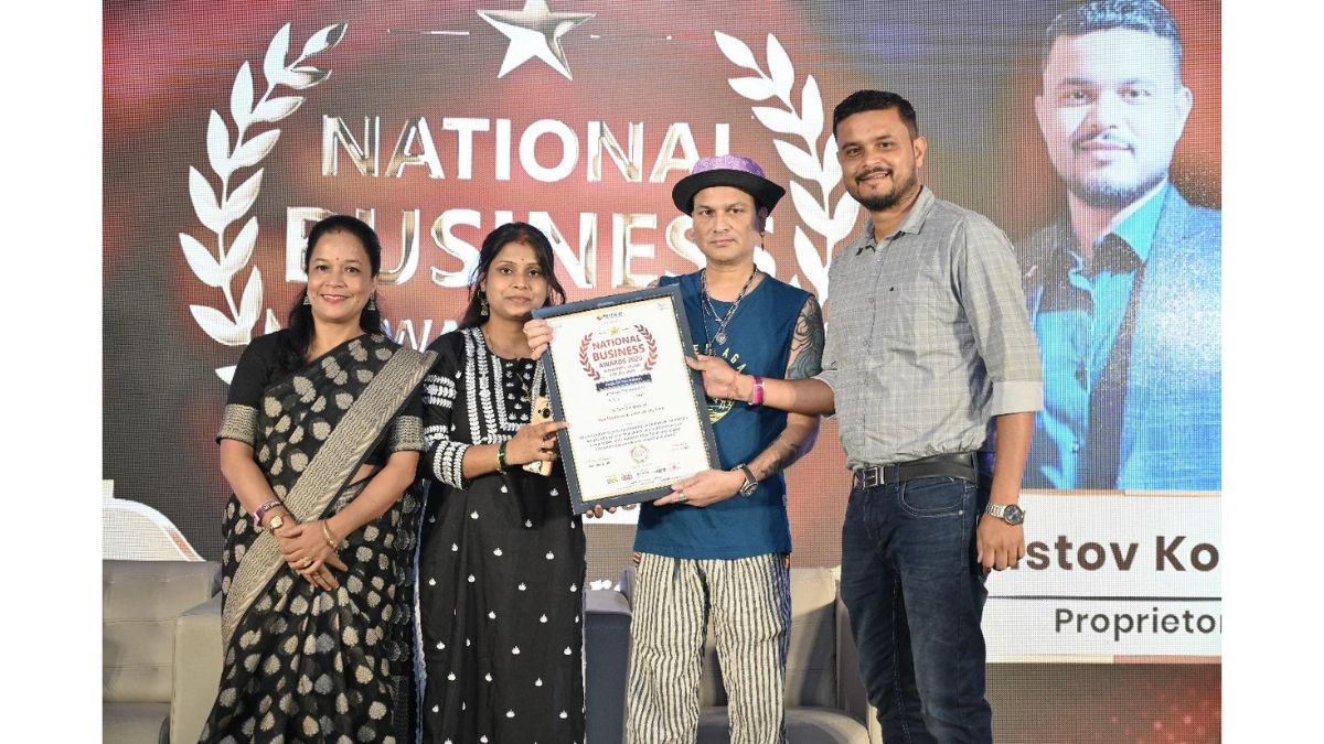 Koustov Koushik Honored as Best Hardware Retailer of the Year at National Business Awards 2025